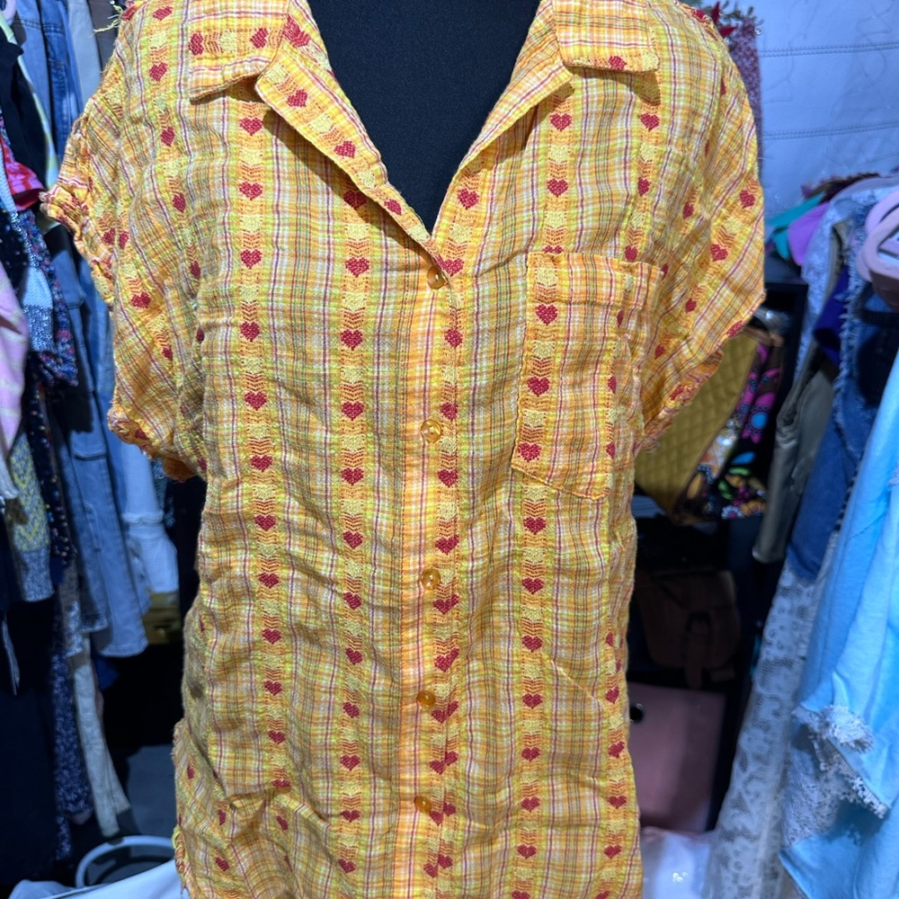 🚨🚨🚨SOLD🚨🚨🚨Umgee Yellow Plaid Shirt with Red Accents